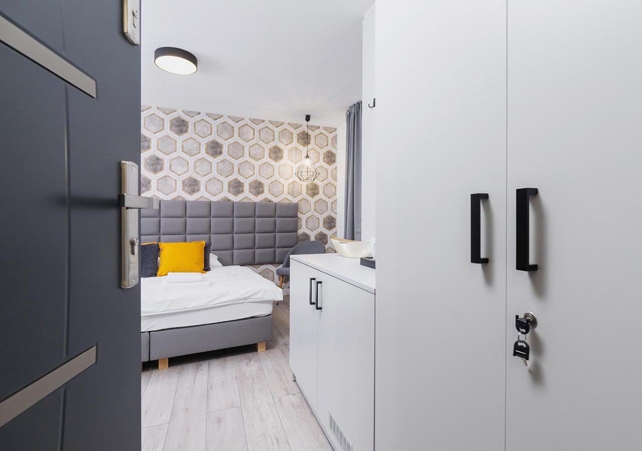 Wow! Aparthotel By Krakowmyplace Buitenkant foto
