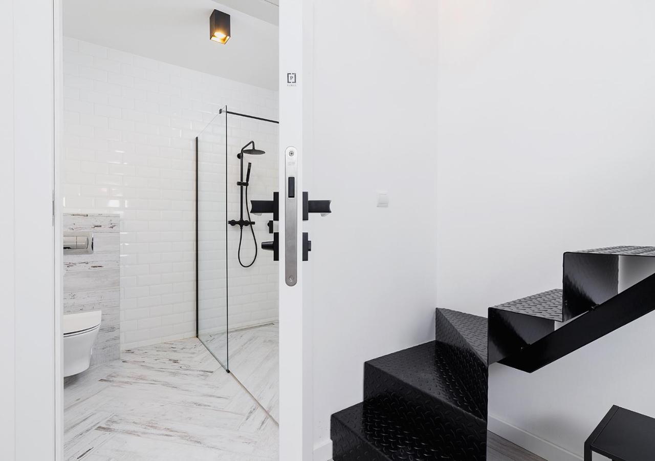 Wow! Aparthotel By Krakowmyplace Buitenkant foto