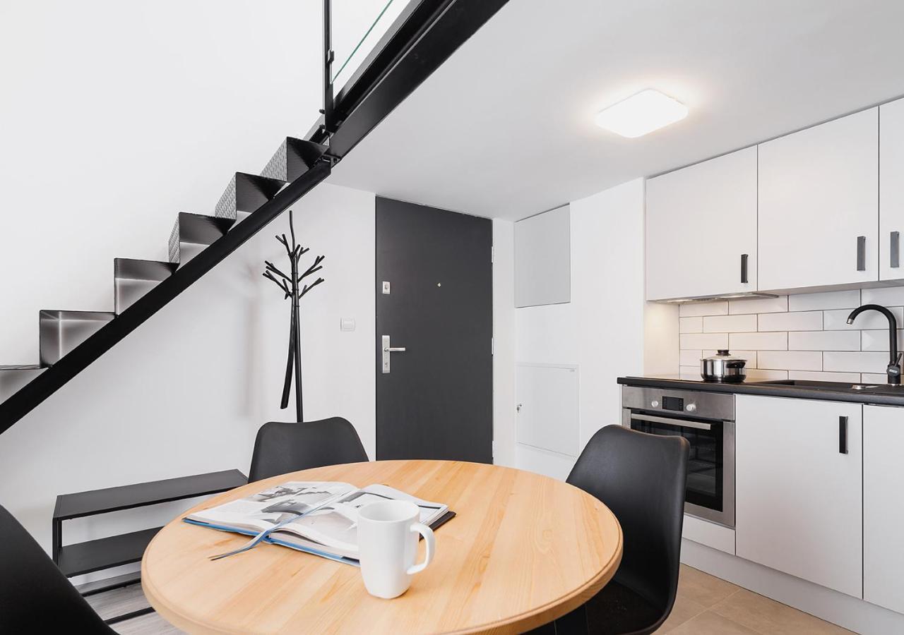 Wow! Aparthotel By Krakowmyplace Buitenkant foto